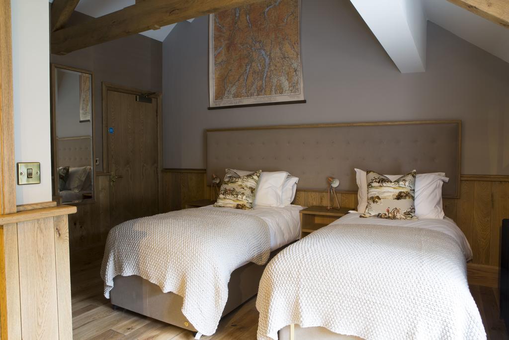 The Queen'S Head Hotel Troutbeck  Экстерьер фото