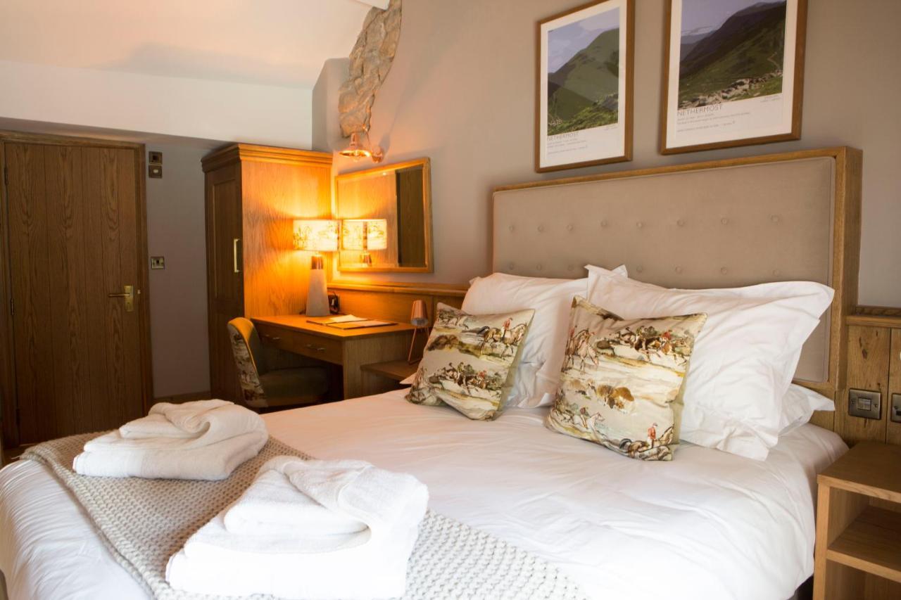 The Queen'S Head Hotel Troutbeck  Экстерьер фото
